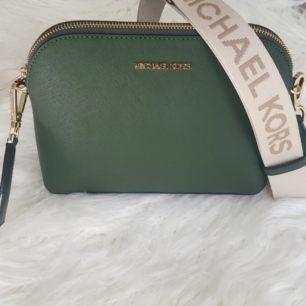 Sold ‼️ NWT Michael Kors Leather Crossbody